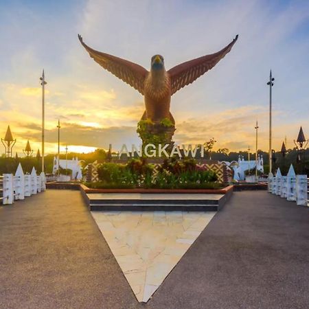 Nabil Nabila Motel Куах Екстер'єр фото